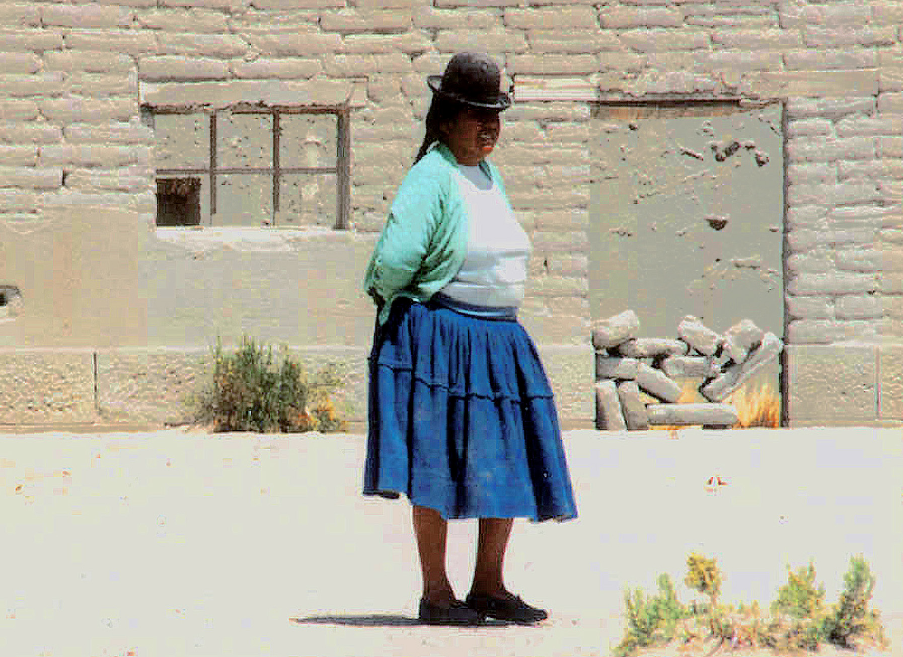 Eclipse 1994 - A31 - Eclipse - La Paz - Bolivian Lady.jpg